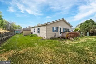 7 Abbey Rd, Easton, PA 18040 - Photo 5