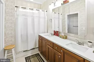 45 Inverness Ln, Easton, PA 18045 - Photo 21