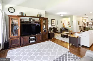 45 Inverness Ln, Easton, PA 18045 - Photo 15