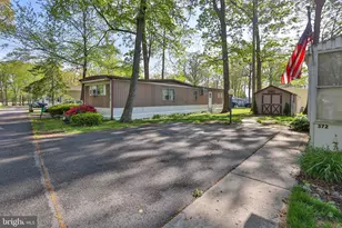 372 Black Oak Ln, Bath, PA 18014 - Photo 7