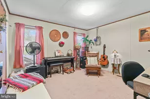 17 Valley View Dr, Bath, PA 18014 - Photo 19