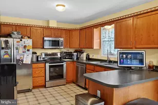 544 Bauer Rd, Bath, PA 18014 - Photo 7