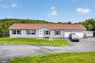 544 Bauer Rd, Bath, PA 18014 - Photo 1