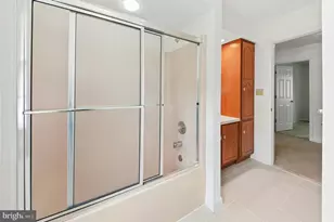 1975 Mountain Hill Ln, Hellertown, PA 18055 - Photo 19