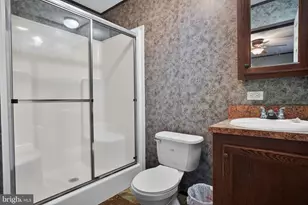 39 Country Club Rd W, Allen Township, PA 18067 - Photo 11