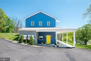 1072 5 Points Richmond Rd, Bangor, PA 18013 - Photo 5