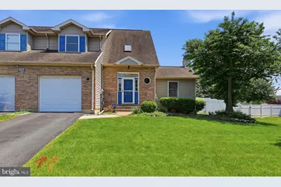 220 Melissa Drive, Easton, PA 18045 - Photo 1