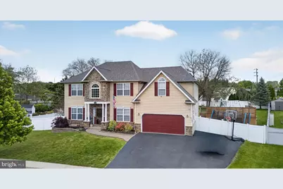 764 Mohican Drive, Easton, PA 18040 - Photo 1