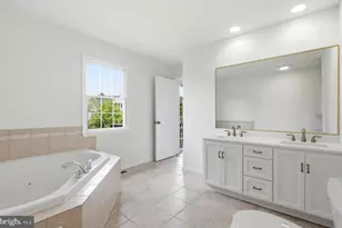 13 Tamarack Ct, Easton, PA 18040 - Photo 27