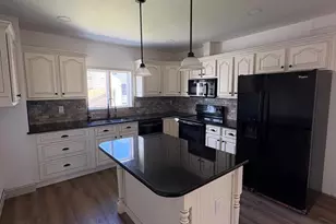 1916 Washington Ave, Northampton Township, PA 18067 - Photo 7