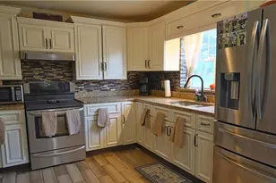 1345 Macada, Bethlehem, PA 18017 - Photo 3