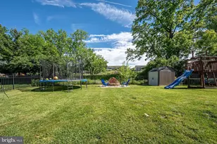 1231 Ann Marie St, Easton, PA 18045 - Photo 35