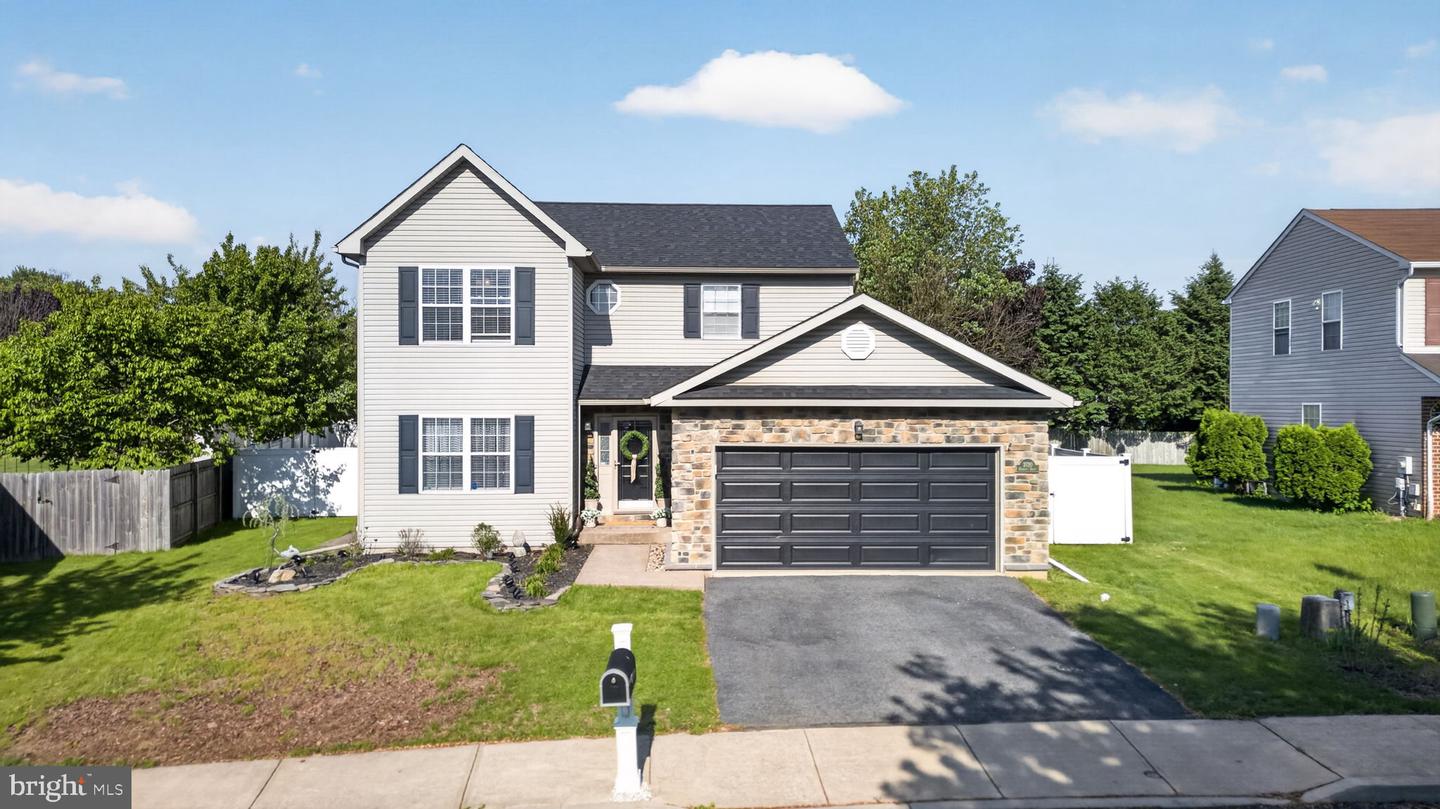 2720 Hickory Dr, Easton, PA 18040 - MLS PANH2010026 - Coldwell Banker