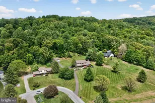 1625 Rosalie Dr, Hellertown, PA 18055 - Photo 13