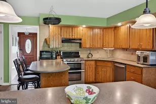 1625 Rosalie Dr, Hellertown, PA 18055 - Photo 57