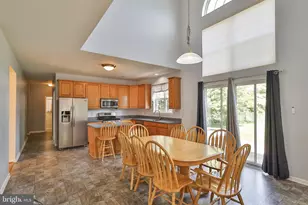 13 Windrift Ct, Easton, PA 18045 - Photo 25