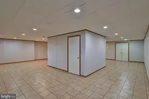 13 Windrift Ct, Easton, PA 18045 - Photo 71