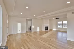 448 Long Ln, Walnutport, PA 18088 - Photo 9