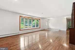 148 Wharton Ln, Bethlehem, PA 18017 - Photo 7