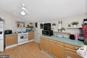 1121 Front St, Catasaqua, PA 18032 - Photo 13