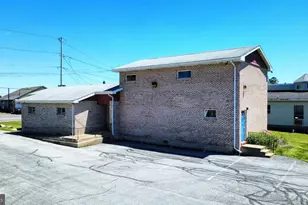 1365 Blue Mountain Dr, Danielsville, PA 18038 - Photo 1