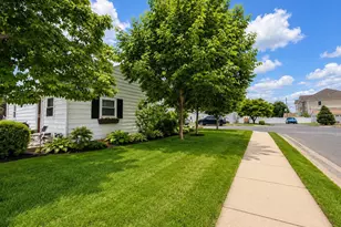 2103 Livingston St, Bethlehem, PA 18017 - Photo 3