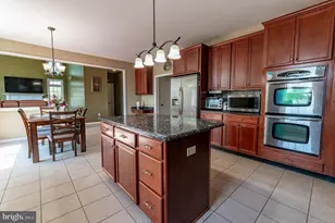 1410 Lorton Dr, Easton, PA 18040 - Photo 25