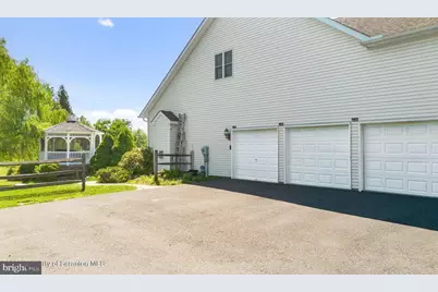 562 Country Club Road, Easton, PA 18045 - Photo 51