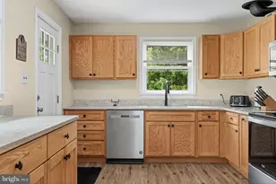 1040 Riverview Dr, Walnutport, PA 18088 - Photo 23