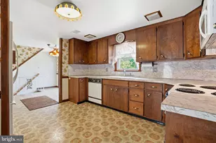 945 Williams Ave, Walnutport, PA 18088 - Photo 15