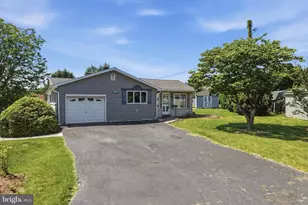 945 Williams Ave, Walnutport, PA 18088 - Photo 5