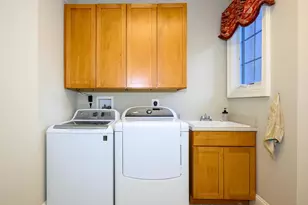 2690 Imperial Crest Ln, Hellertown, PA 18055 - Photo 43
