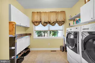 2760 Valley View Rd, Hellertown, PA 18055 - Photo 23