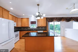 2760 New England Dr, Nazareth, PA 18064 - Photo 15