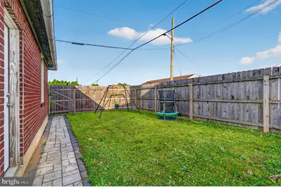 1118 Minsi Trail Street, Bethlehem, PA 18018 - Photo 47