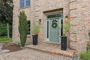 831 Colonna Ln, Nazareth, PA 18064 - Photo 3