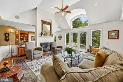 280 Sky Line Drive, Easton, PA 18042 - Photo 9