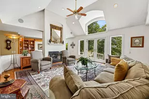 280 Sky Line Dr, Easton, PA 18042 - Photo 9
