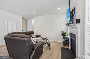 2127 Huntington Ln, Easton, PA 18040 - Photo 19