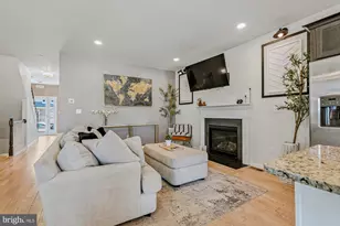 3155 W Huntington Ln, Forks, PA 18040 - Photo 3