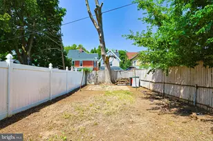 227 E Garrison St, Bethlehem, PA 18018 - Photo 27