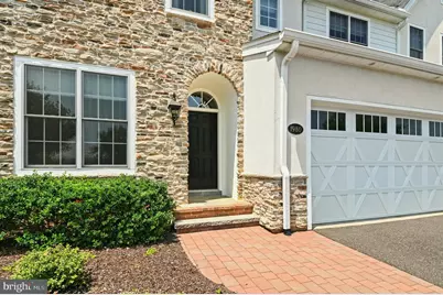 1980 Carriage Knoll Drive, Bethlehem, PA 18015 - Photo 3