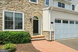 1980 Carriage Knoll Dr, Bethlehem, PA 18015 - Photo 3