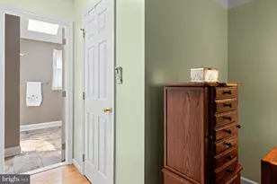 4568 Greenfield Rd, Bethlehem, PA 18017 - Photo 27