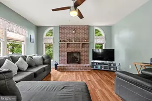 4480 Jasmine Dr, Bethlehem, PA 18020 - Photo 17