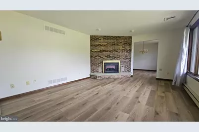 2810 County Line Road, Lower Saucon Township, PA 18077 - Photo 3