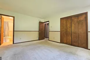 2810 County Line Rd, Lower Saucon Township, PA 18077 - Photo 13