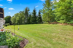 46 Glenmoor Cir N, Easton, PA 18045 - Photo 31