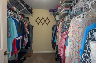 410 E Mayfield Cir, Bethlehem, PA 18020 - Photo 15