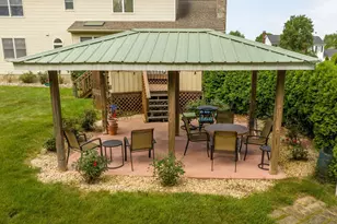 410 E Mayfield Cir, Bethlehem, PA 18020 - Photo 29